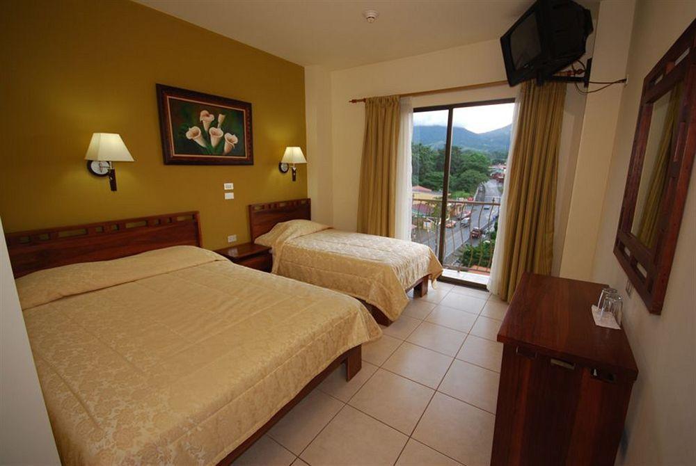 Hotel La Fortuna מראה חיצוני תמונה
