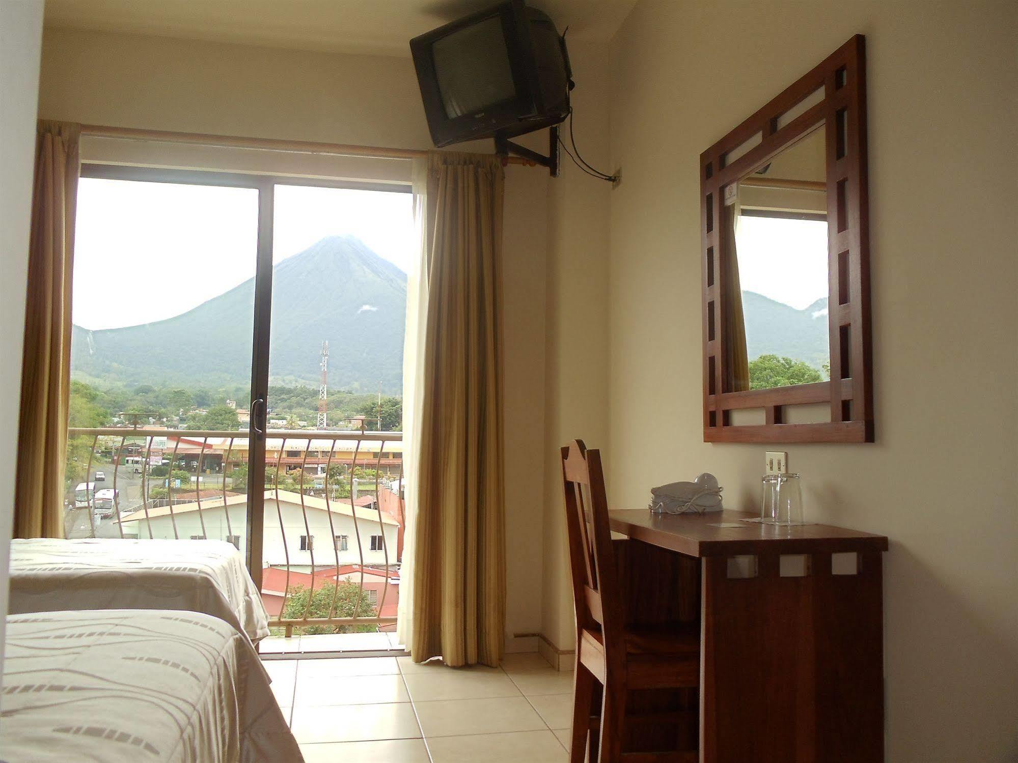 Hotel La Fortuna מראה חיצוני תמונה