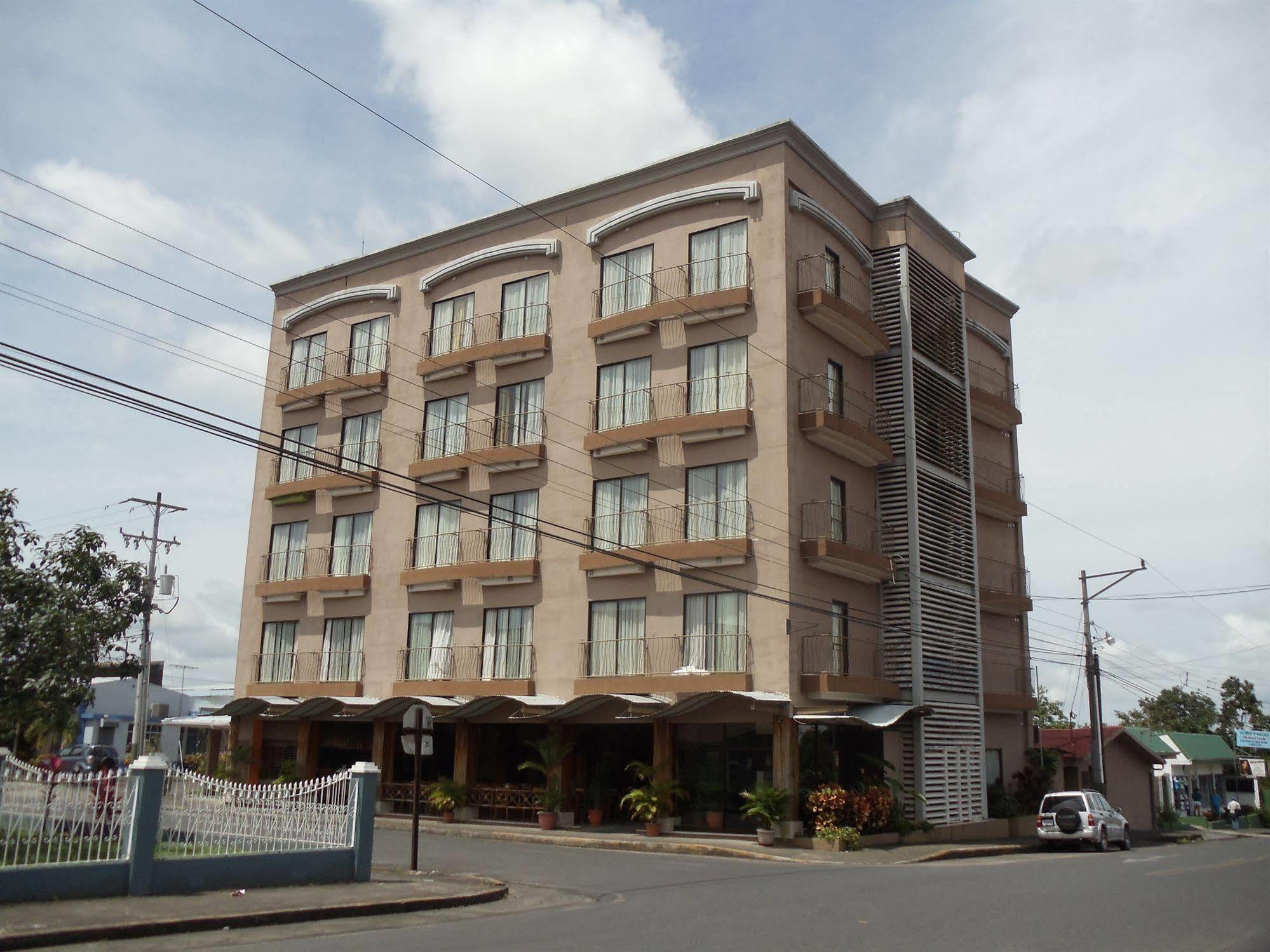 Hotel La Fortuna מראה חיצוני תמונה