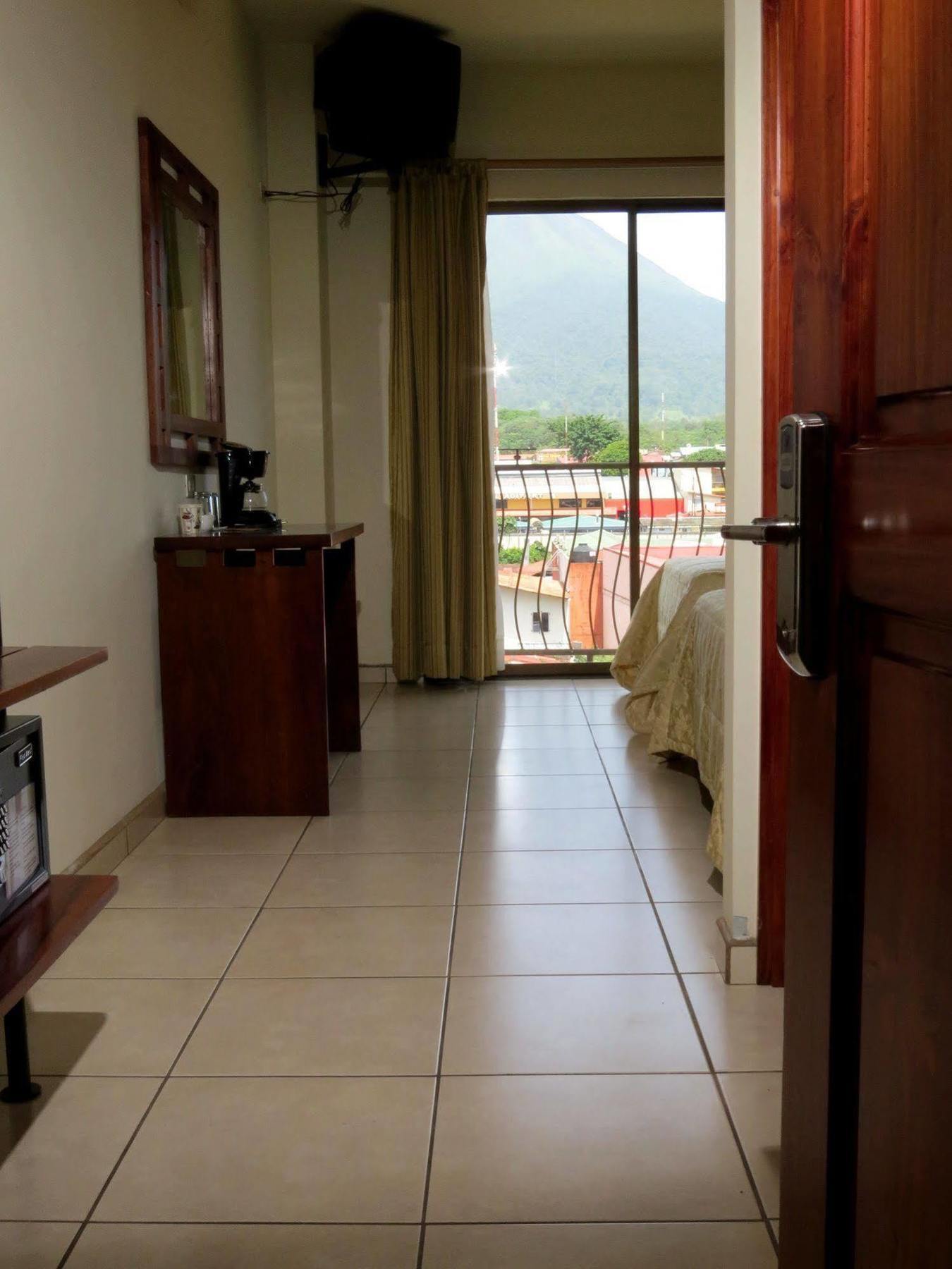 Hotel La Fortuna מראה חיצוני תמונה