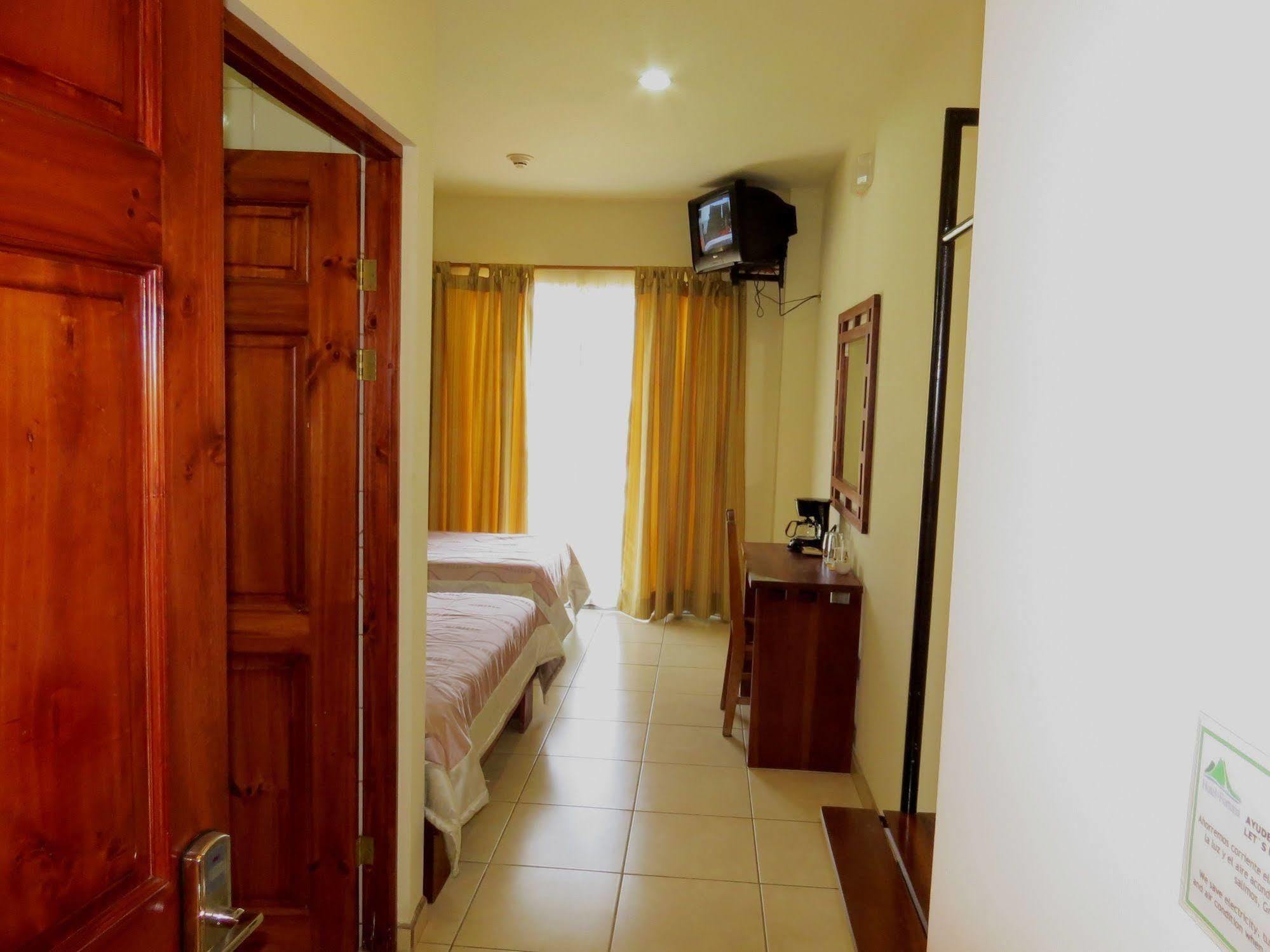 Hotel La Fortuna מראה חיצוני תמונה