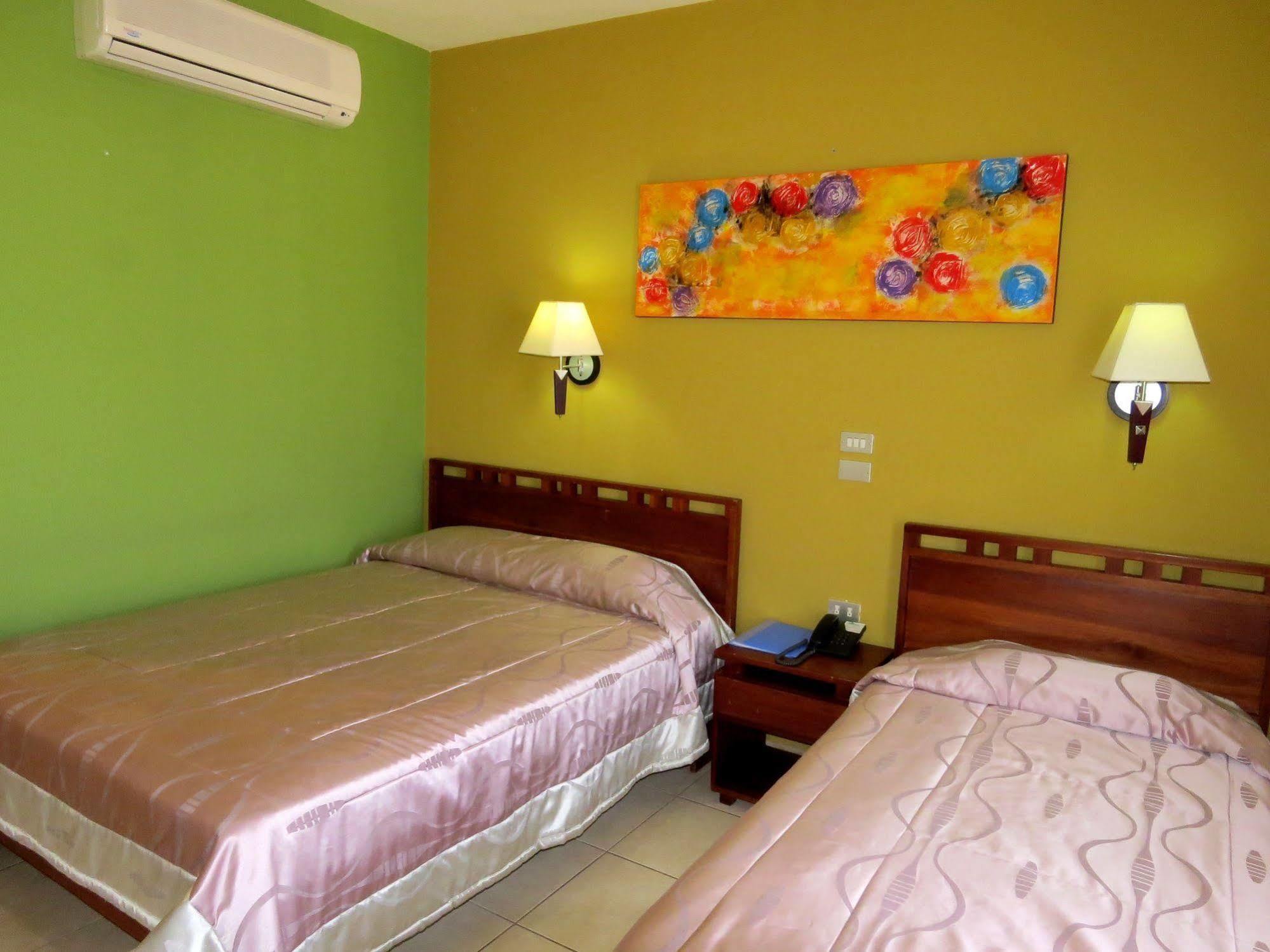 Hotel La Fortuna מראה חיצוני תמונה