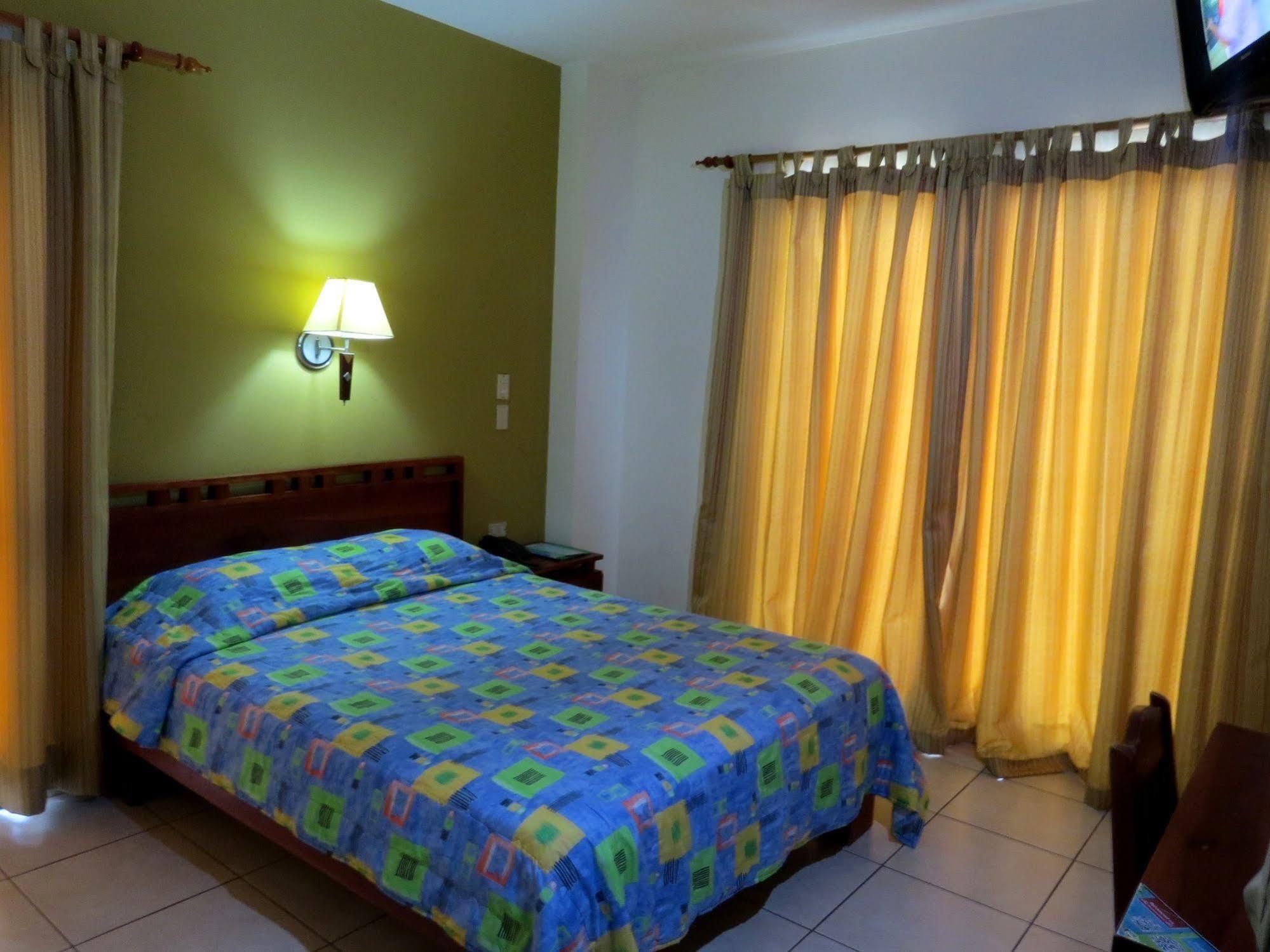 Hotel La Fortuna מראה חיצוני תמונה